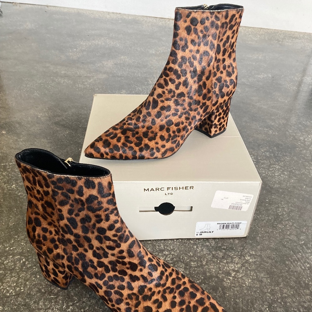 New Marc Fisher Jarlily Bootie, Brown Multi Pony, Size 8